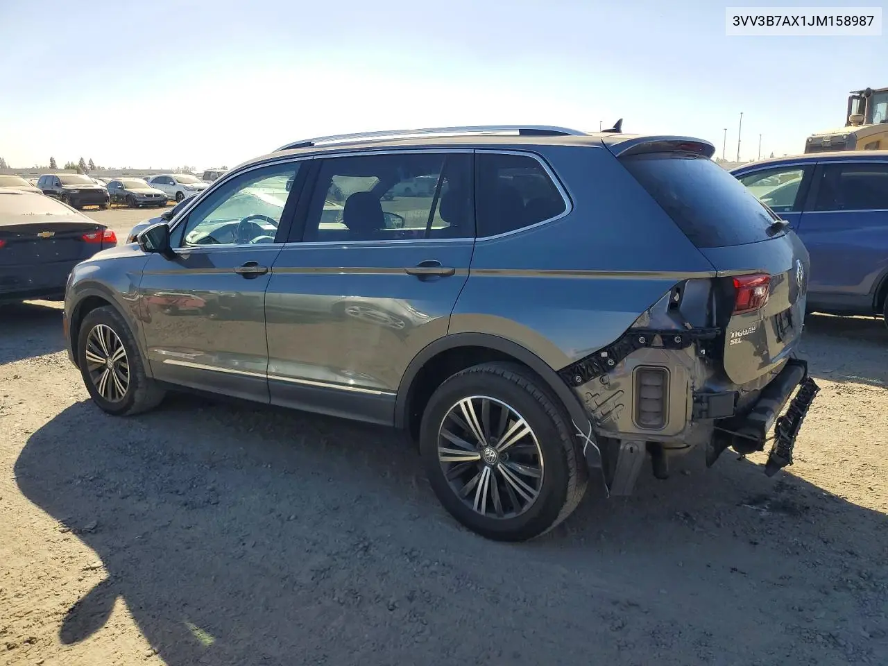 2018 VOLKSWAGEN TIGUAN VIN 3VV3B7AX1JM158987 — фото 2