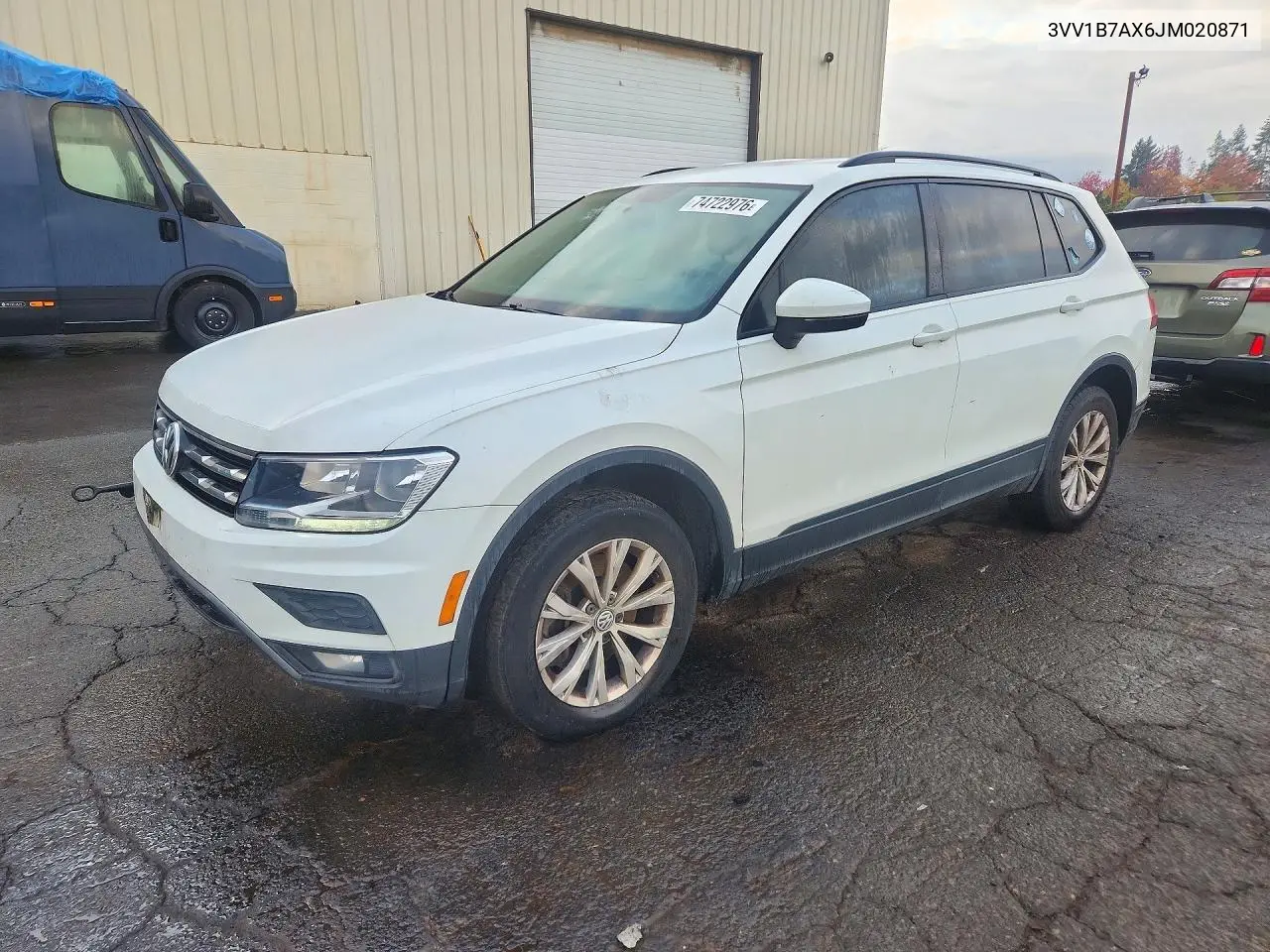 VOLKSWAGEN TIGUAN 2018, VIN 3VV1B7AX6JM020871