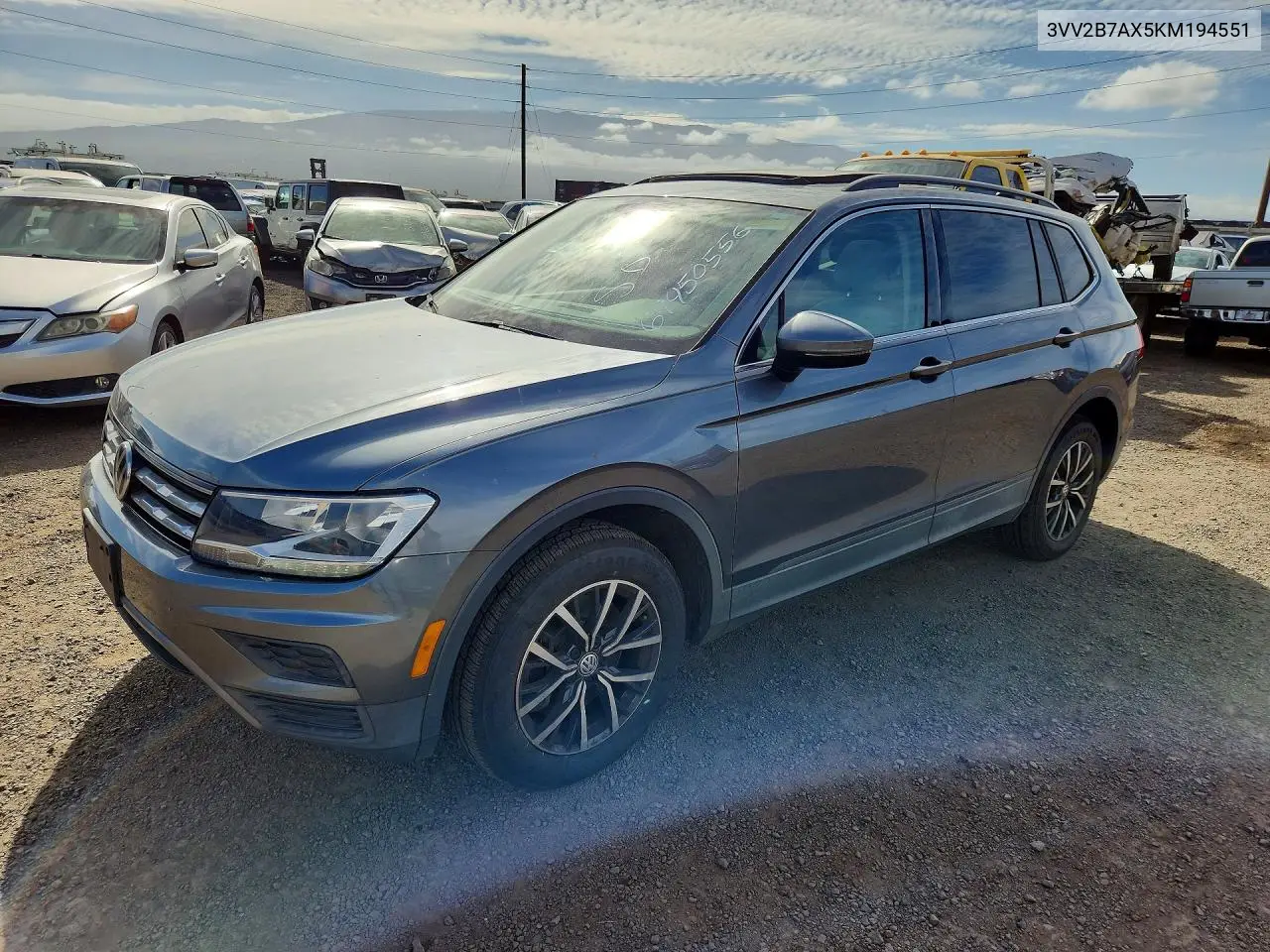 VOLKSWAGEN TIGUAN 2019, VIN 3VV2B7AX5KM194551