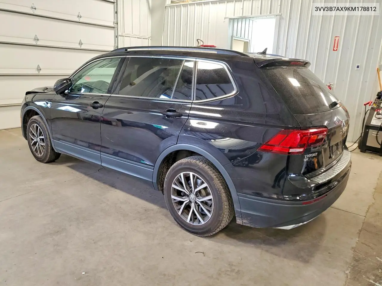 2019 VOLKSWAGEN TIGUAN VIN 3VV3B7AX9KM178812 — фото 2