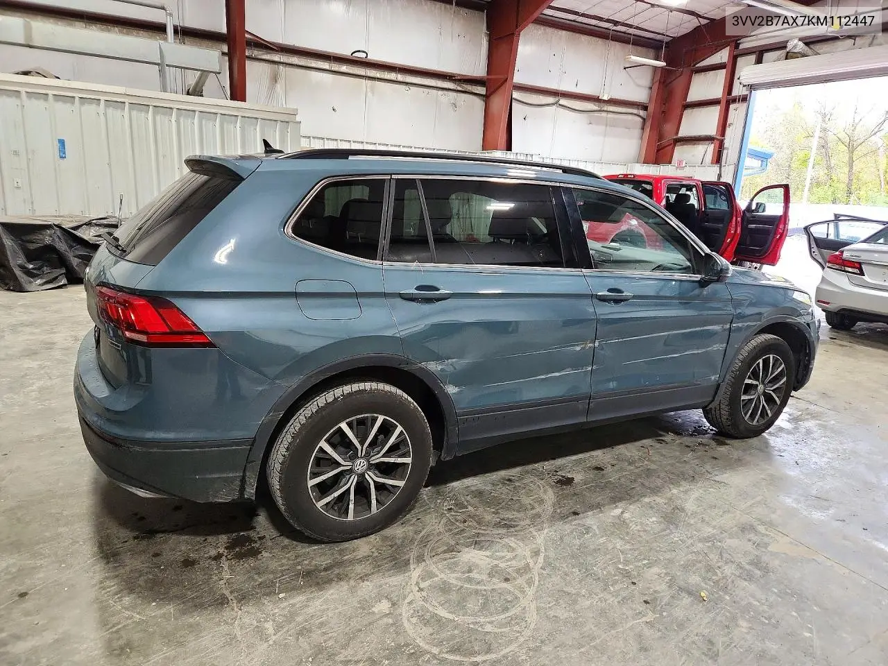 2019 VOLKSWAGEN TIGUAN VIN 3VV2B7AX7KM112447 — фото 3
