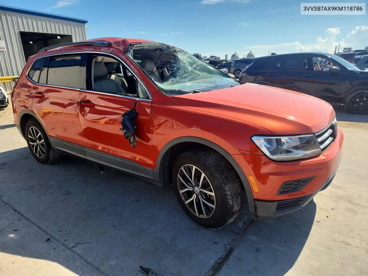 2019 VOLKSWAGEN TIGUAN VIN 3VV3B7AX9KM118786 — фото 4