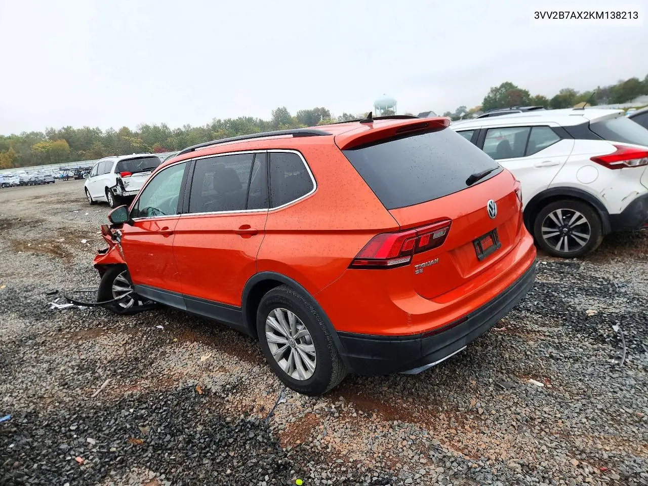 2019 VOLKSWAGEN TIGUAN VIN 3VV2B7AX2KM138213 — фото 2