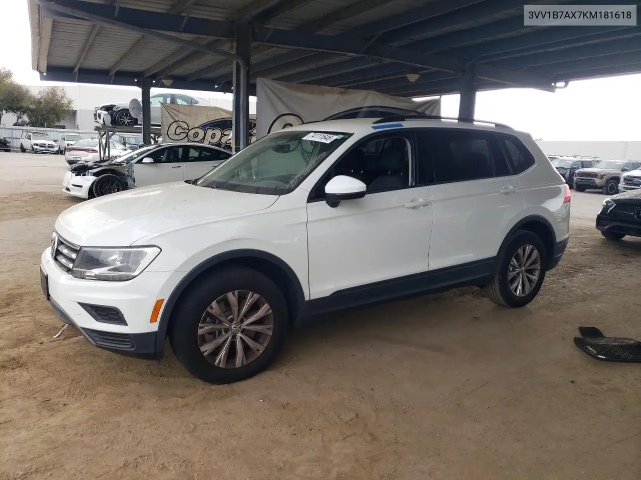 VOLKSWAGEN TIGUAN 2019, VIN 3VV1B7AX7KM181618