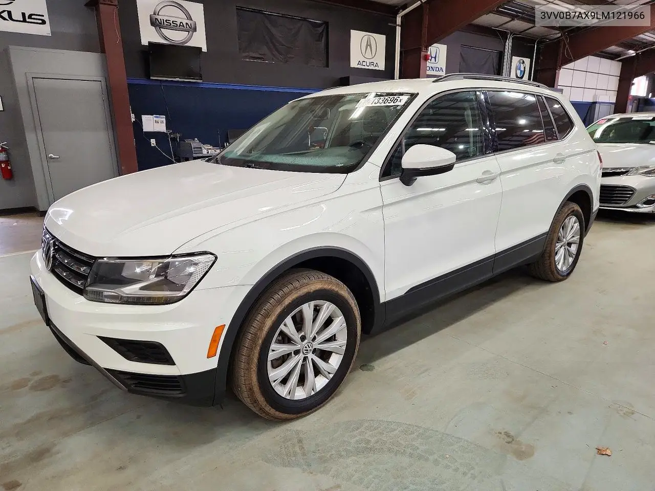 VOLKSWAGEN TIGUAN 2020, VIN 3VV0B7AX9LM121966