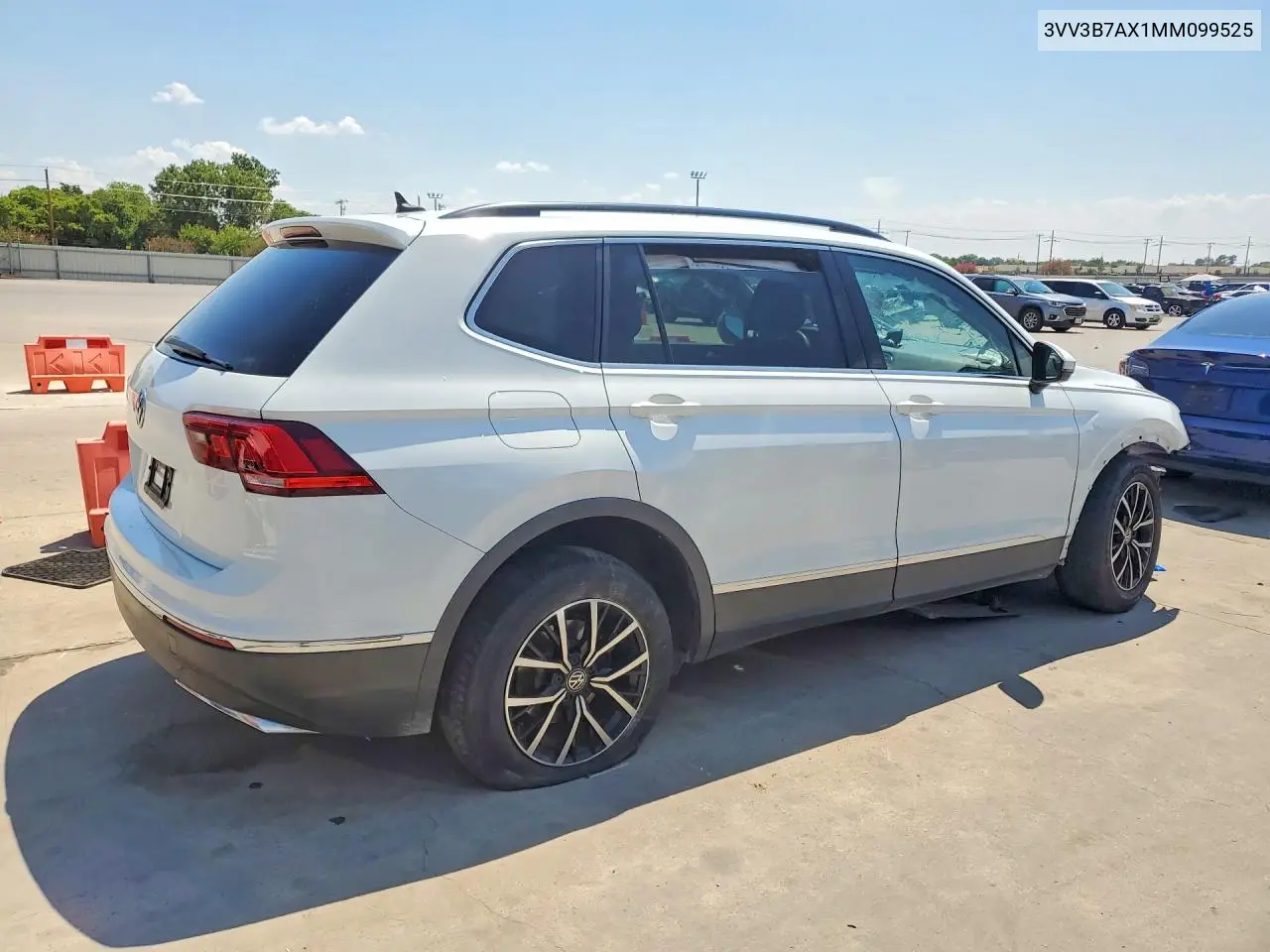 2021 VOLKSWAGEN TIGUAN VIN 3VV3B7AX1MM099525 — фото 3