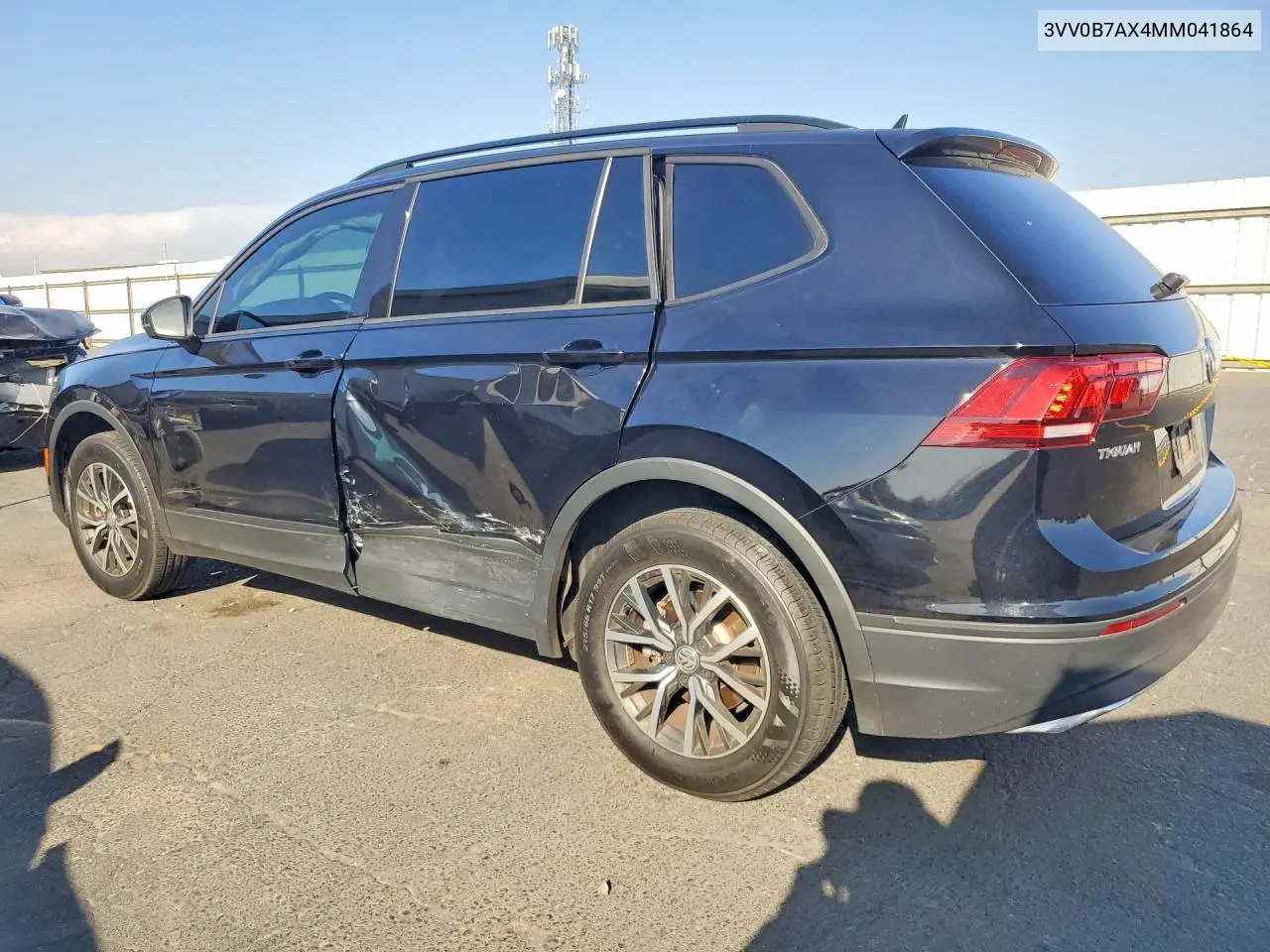 2021 VOLKSWAGEN TIGUAN VIN 3VV0B7AX4MM041864 — фото 2