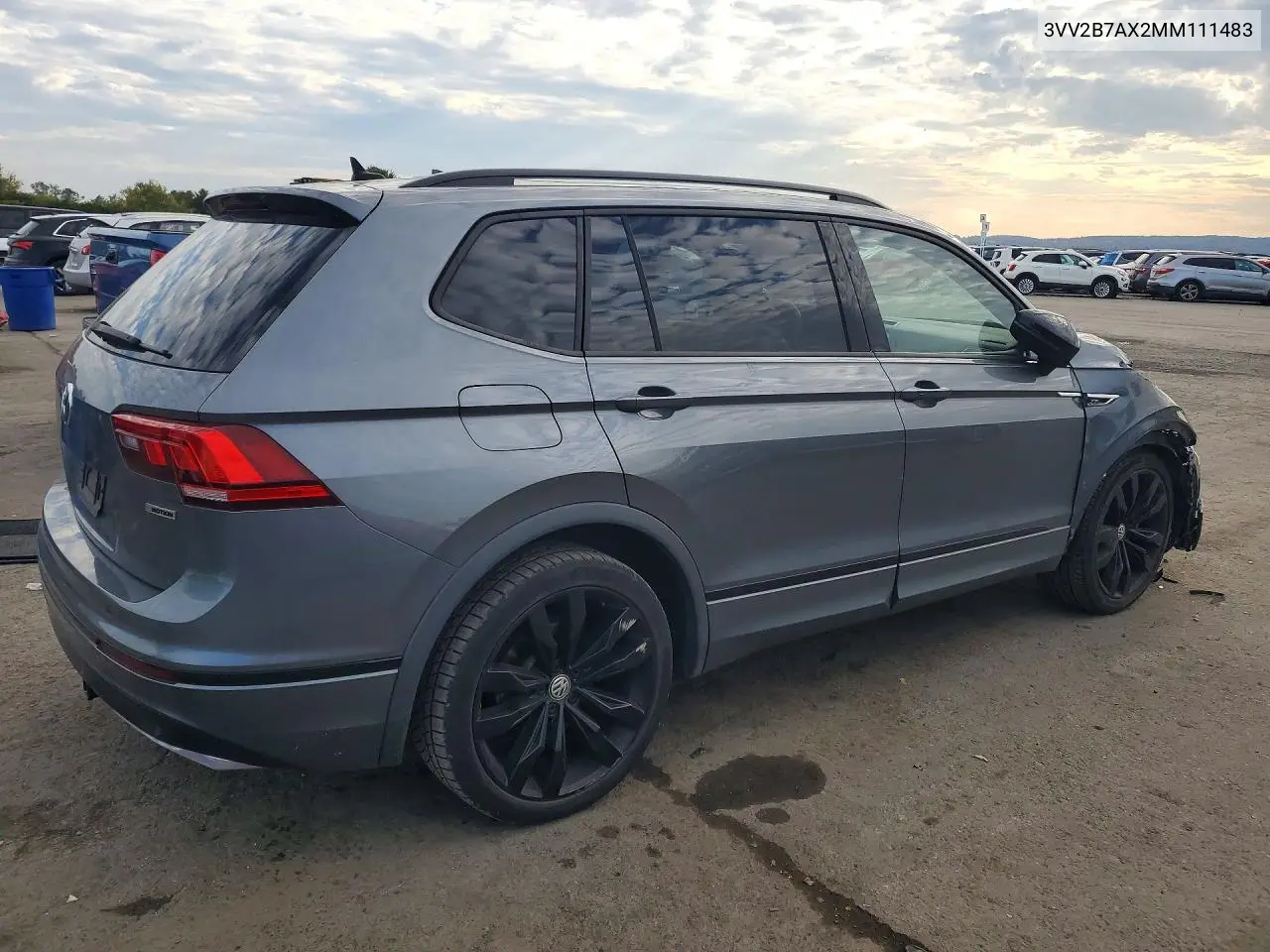2021 VOLKSWAGEN TIGUAN VIN 3VV2B7AX2MM111483 — фото 3