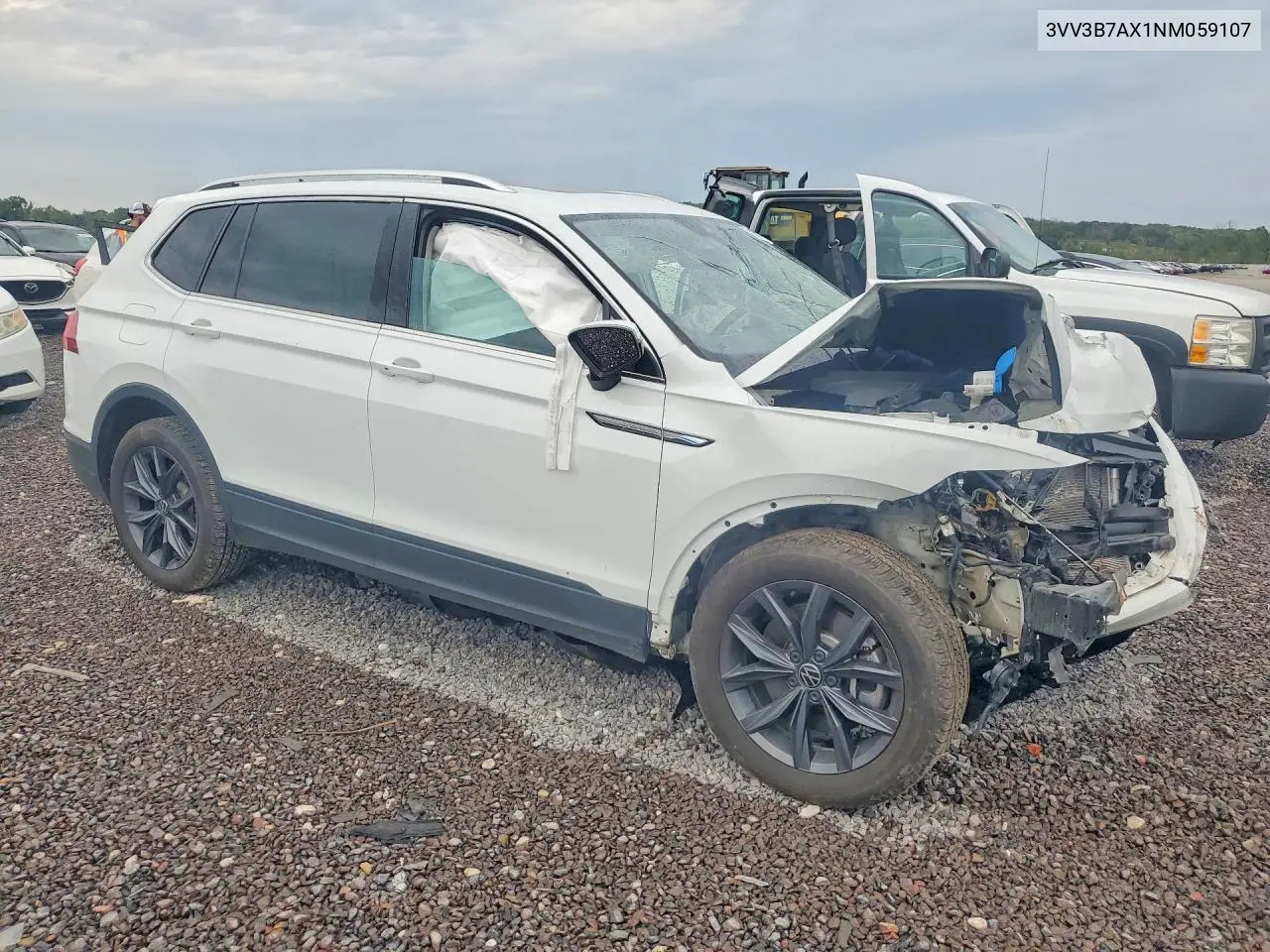 2022 VOLKSWAGEN TIGUAN VIN 3VV3B7AX1NM059107 — фото 4