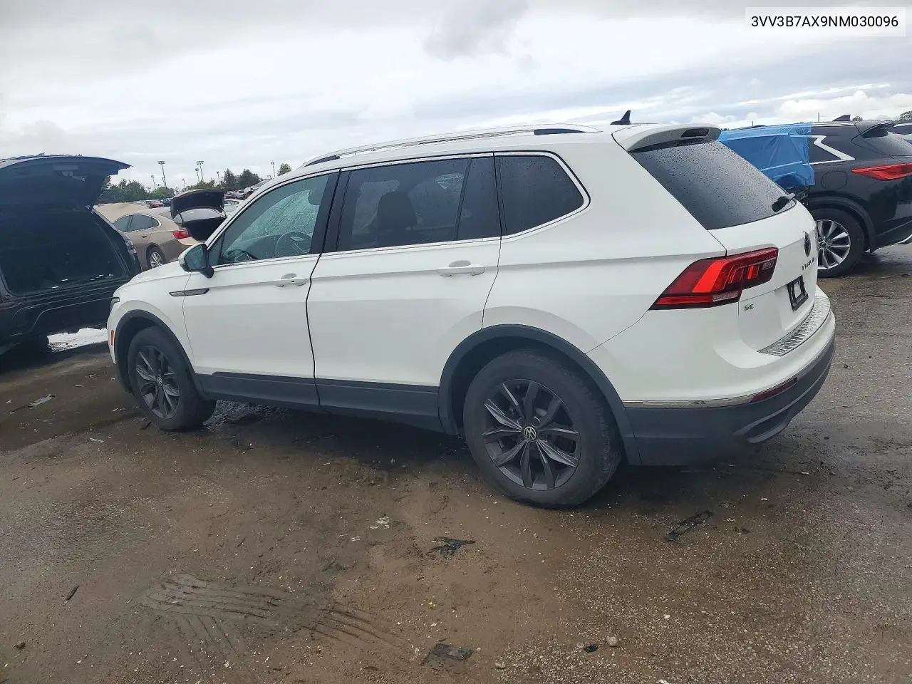 2022 VOLKSWAGEN TIGUAN VIN 3VV3B7AX9NM030096 — фото 2