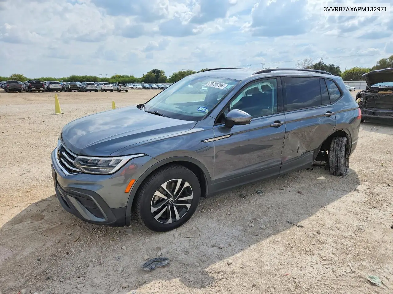VOLKSWAGEN TIGUAN 2023, VIN 3VVRB7AX6PM132971