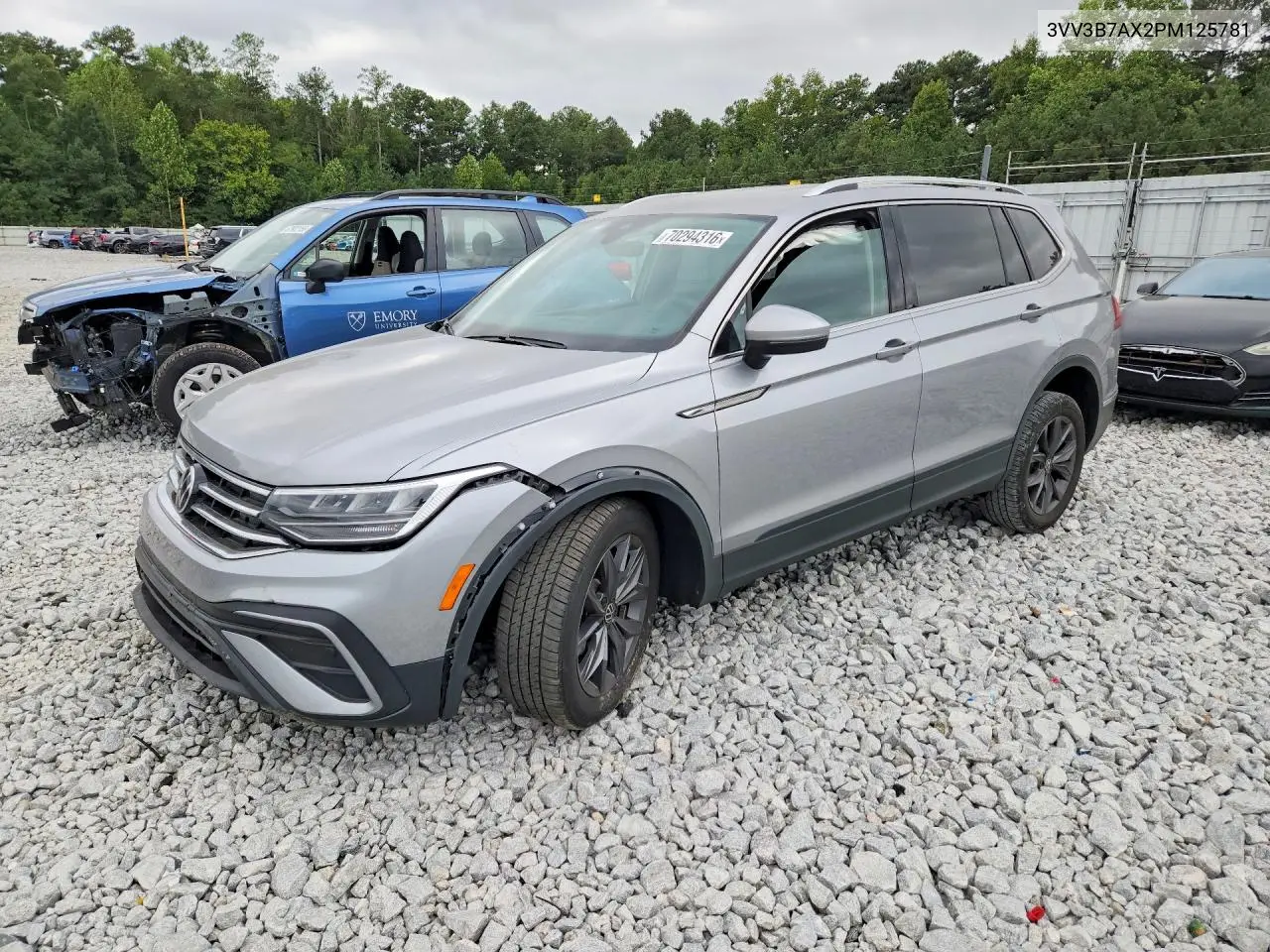 VOLKSWAGEN TIGUAN 2023, VIN 3VV3B7AX2PM125781