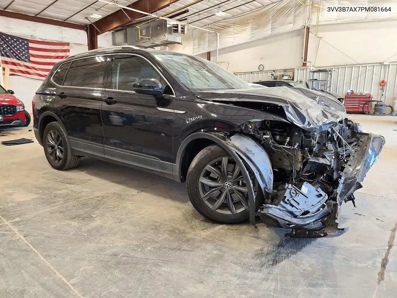 2023 VOLKSWAGEN TIGUAN VIN 3VV3B7AX7PM081664 — фото 4