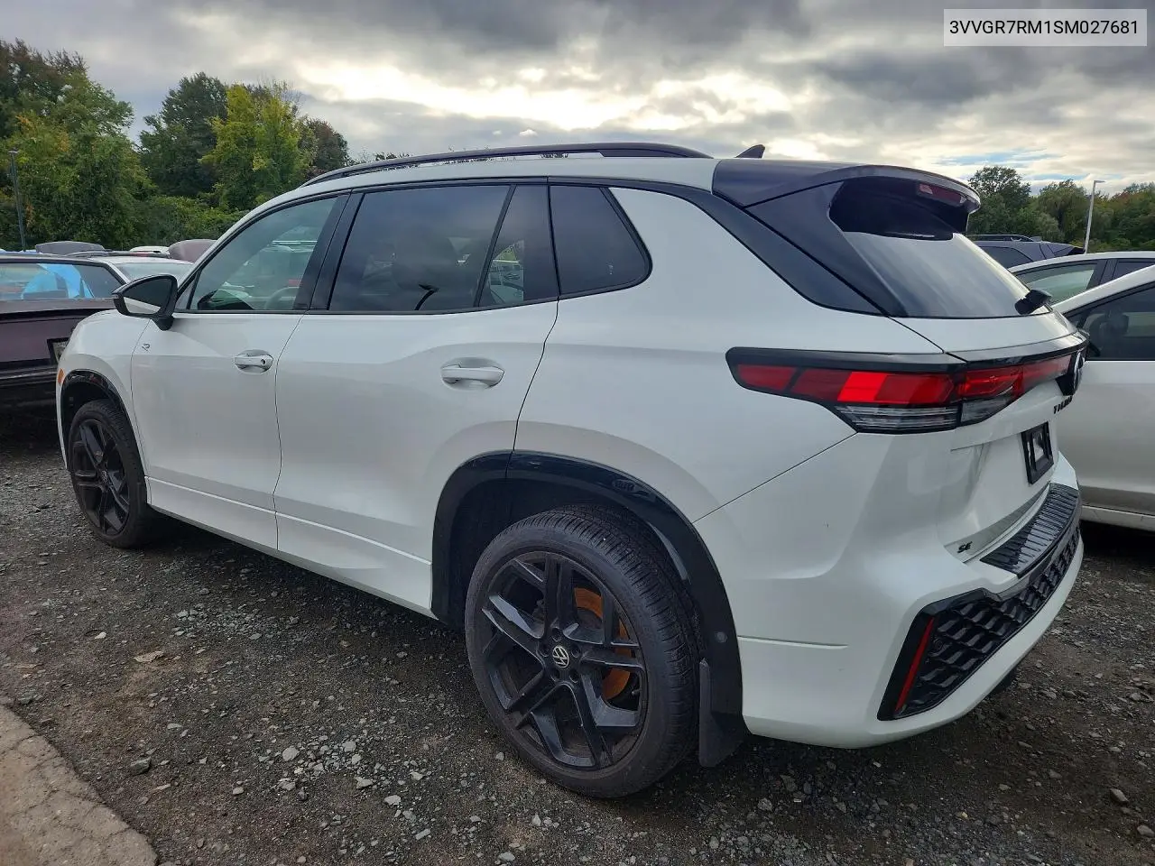 2025 VOLKSWAGEN TIGUAN VIN 3VVGR7RM1SM027681 — фото 2