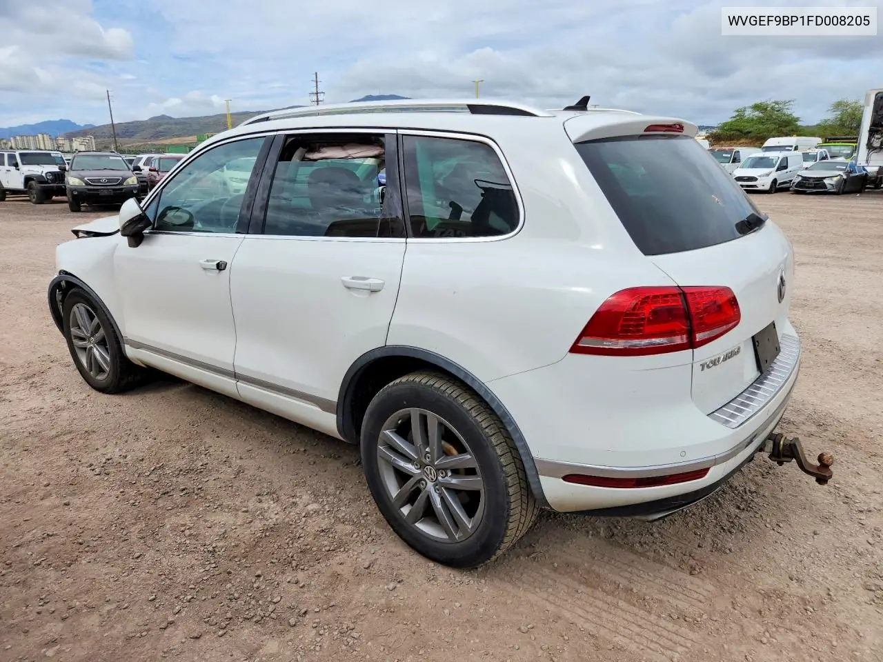 2015 VOLKSWAGEN TOUAREG VIN WVGEF9BP1FD008205 — фото 2