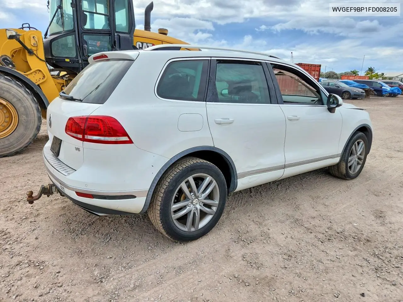 2015 VOLKSWAGEN TOUAREG VIN WVGEF9BP1FD008205 — фото 3