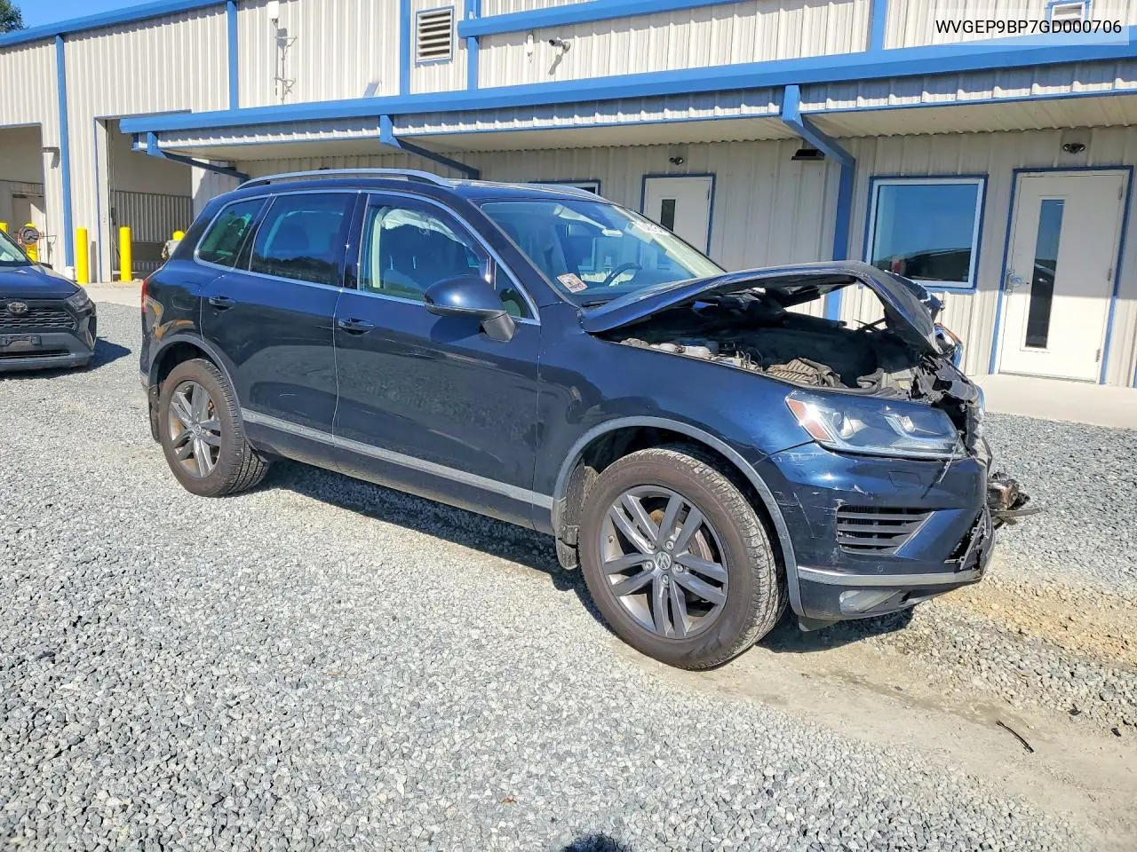 2016 VOLKSWAGEN TOUAREG VIN WVGEP9BP7GD000706 — фото 4