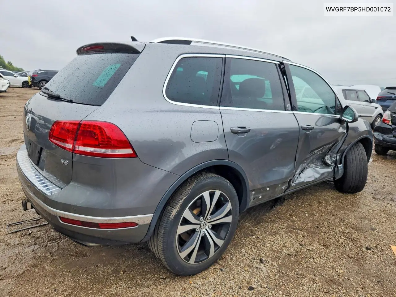 2017 VOLKSWAGEN TOUAREG VIN WVGRF7BP5HD001072 — фото 3