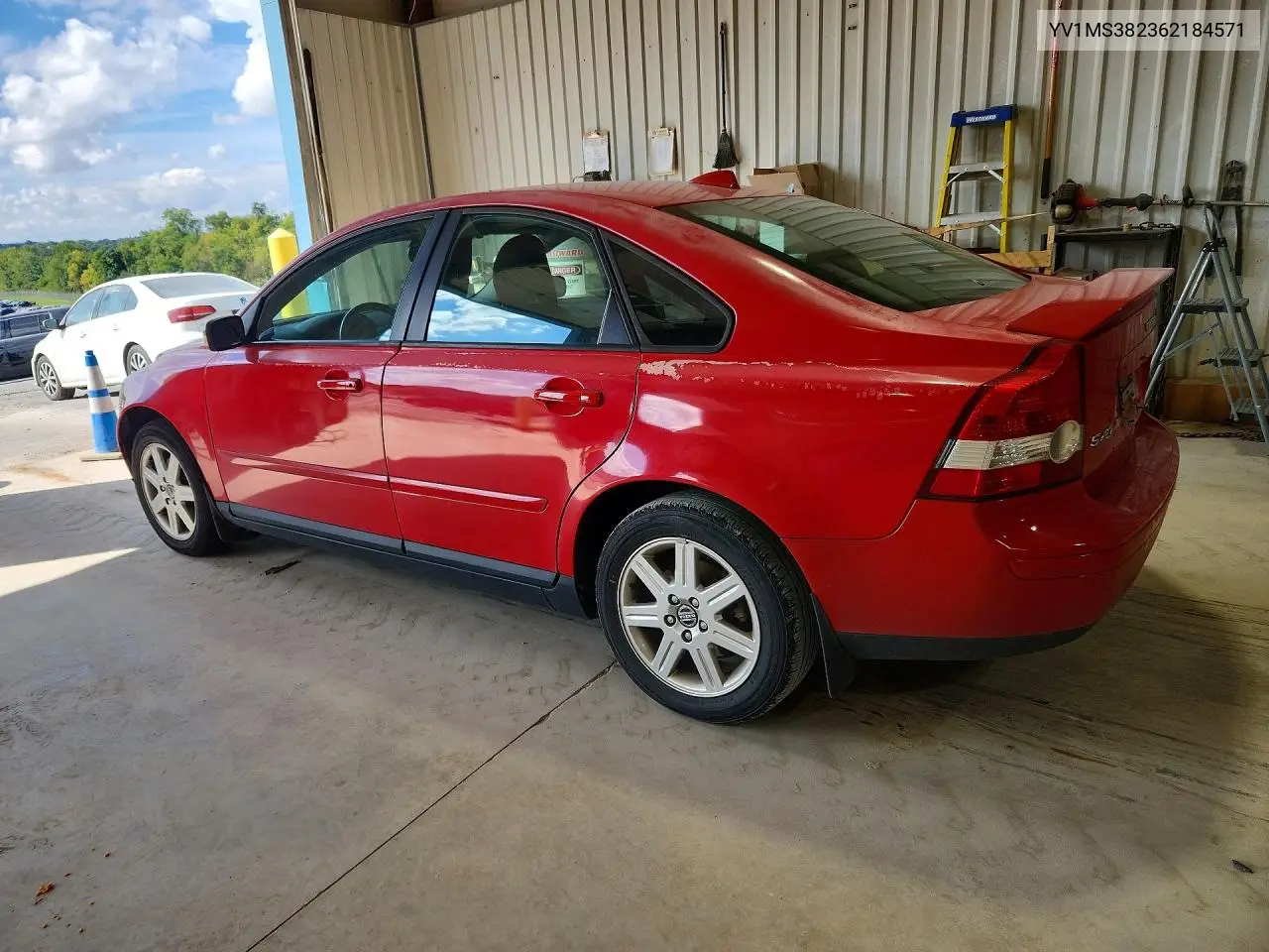 2006 VOLVO S40 VIN YV1MS382362184571 — фото 2