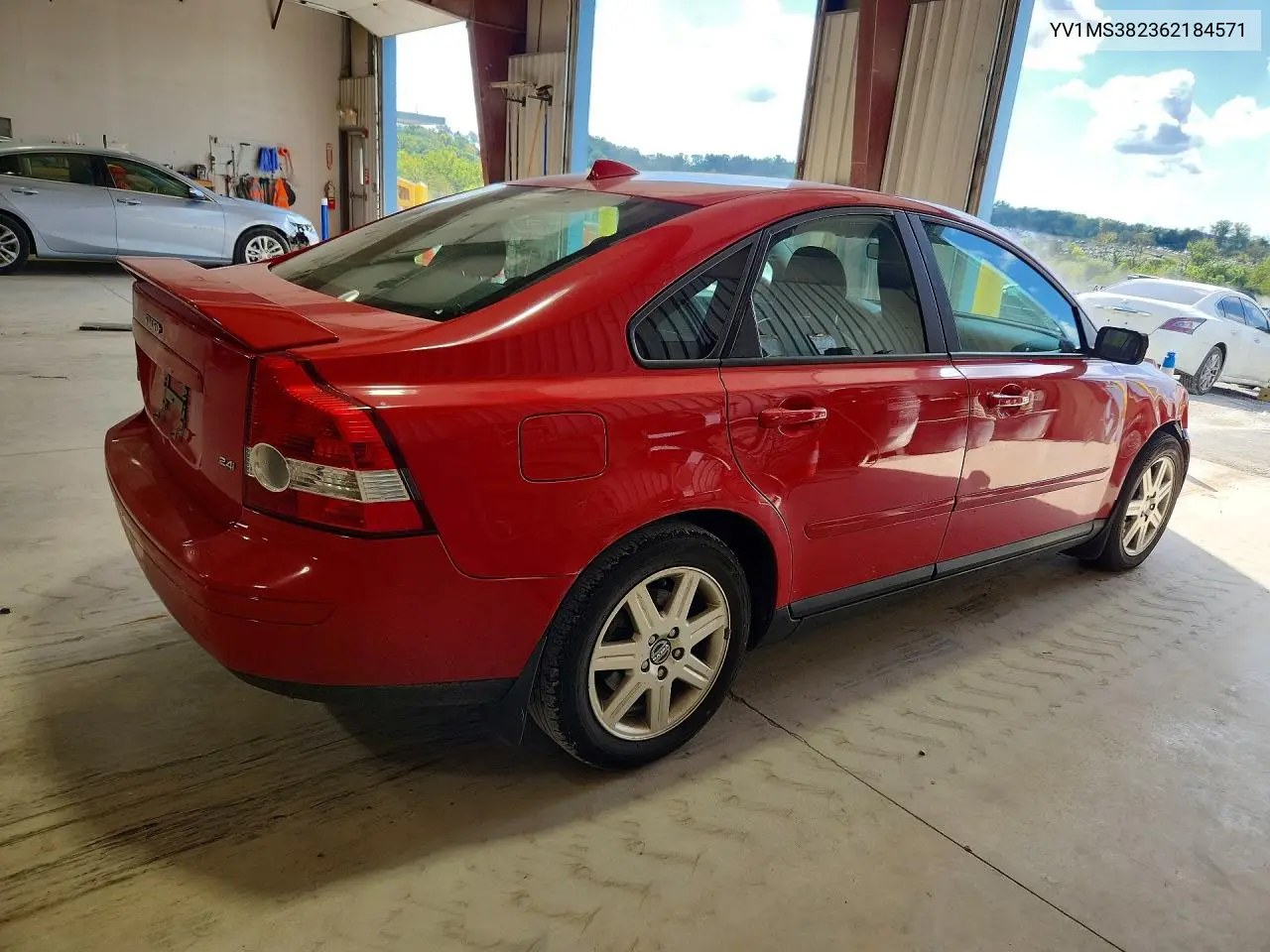 2006 VOLVO S40 VIN YV1MS382362184571 — фото 3