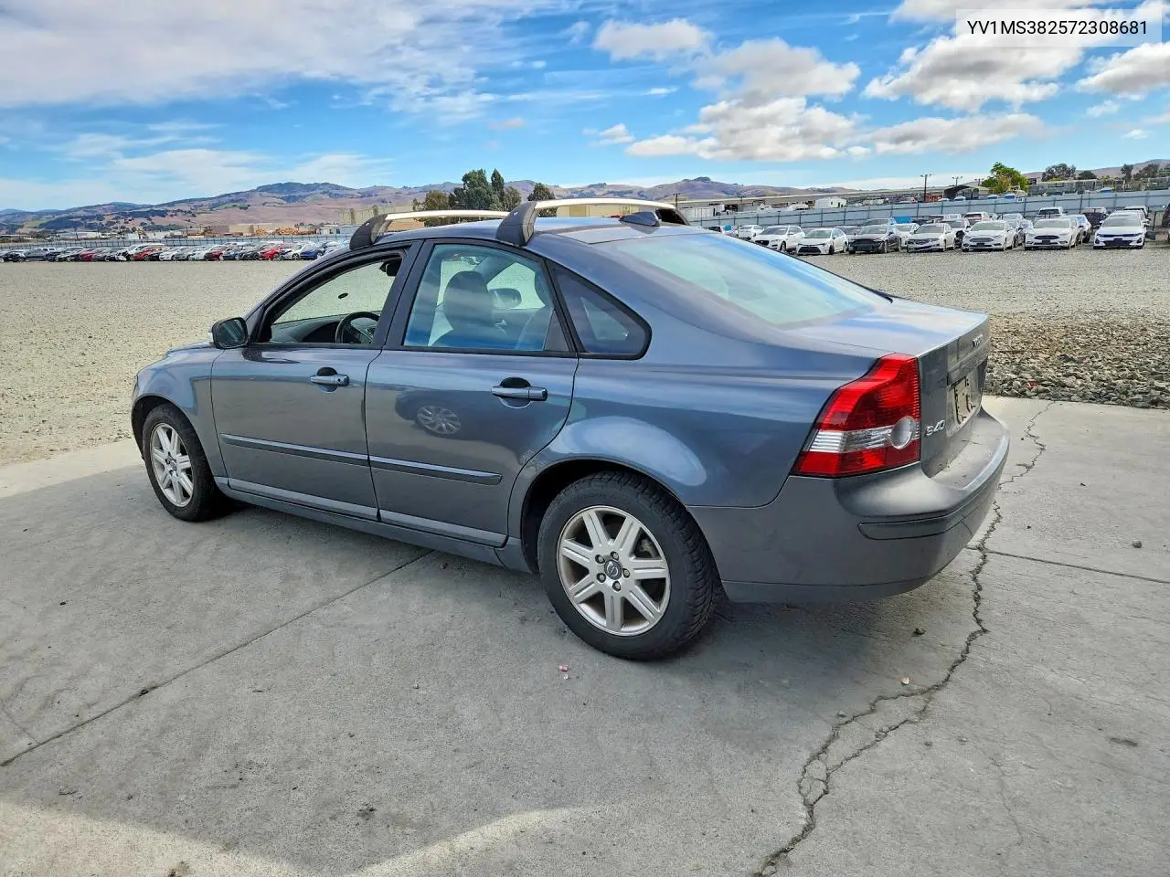 2007 VOLVO S40 VIN YV1MS382572308681 — фото 2