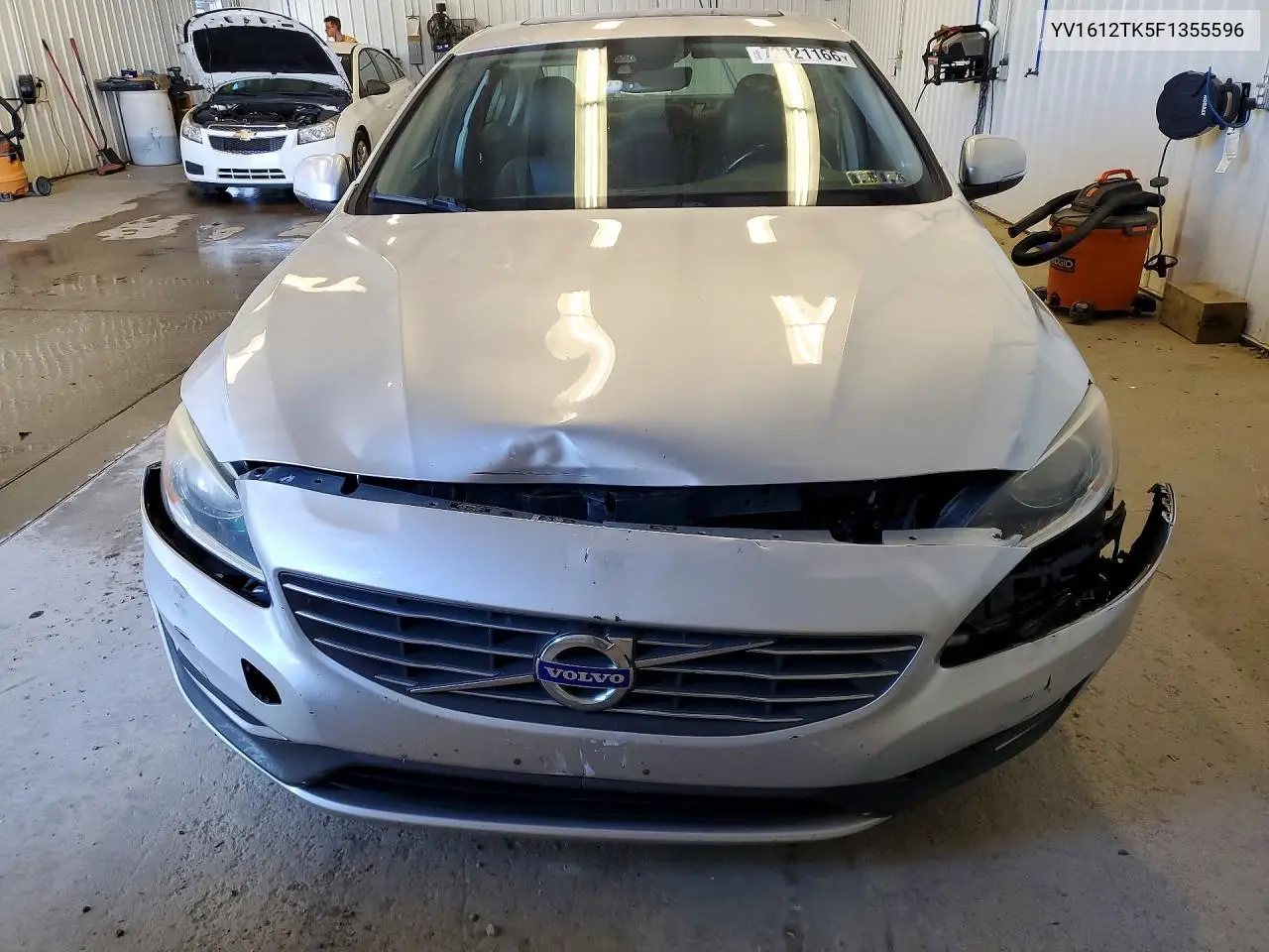 2015 VOLVO S60 VIN YV1612TK5F1355596 — фото 5