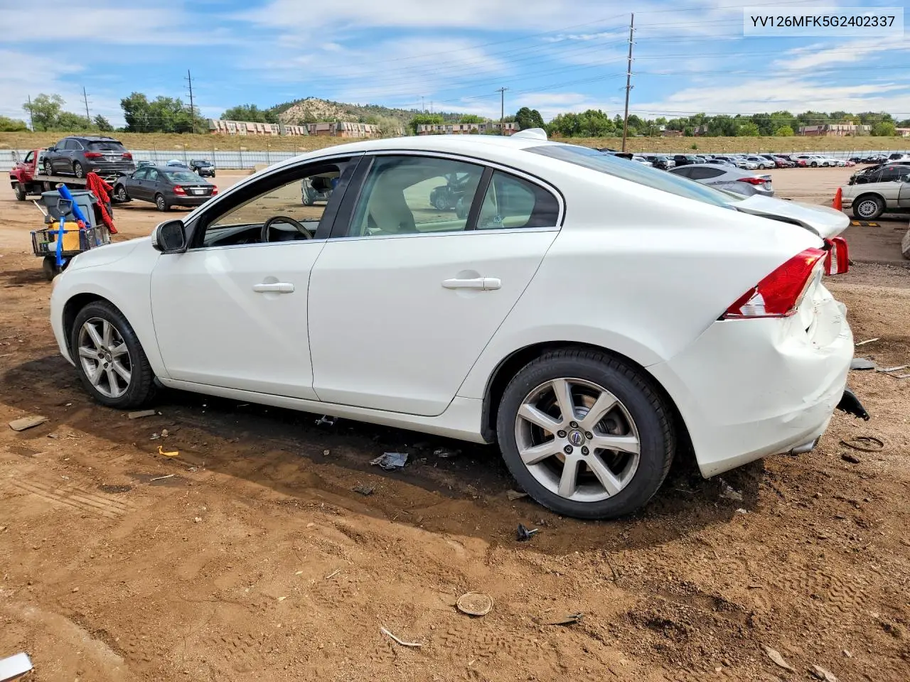 2016 VOLVO S60 VIN YV126MFK5G2402337 — фото 2