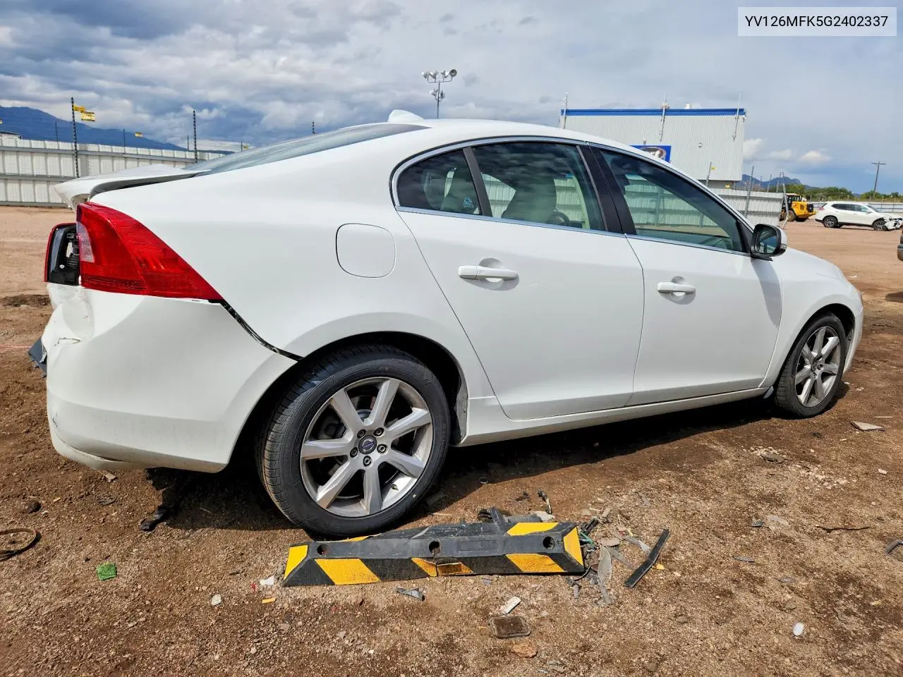 2016 VOLVO S60 VIN YV126MFK5G2402337 — фото 3