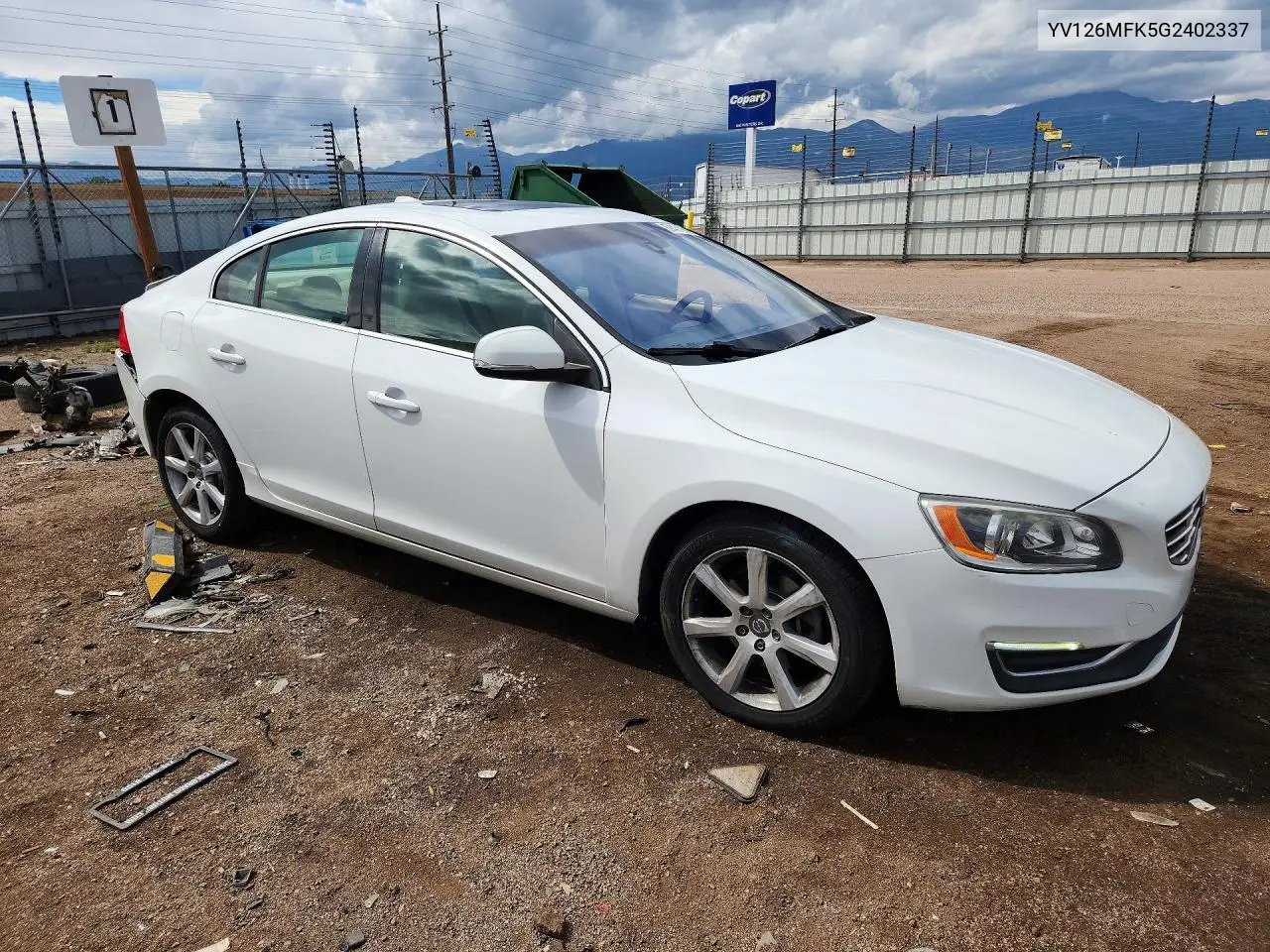 2016 VOLVO S60 VIN YV126MFK5G2402337 — фото 4