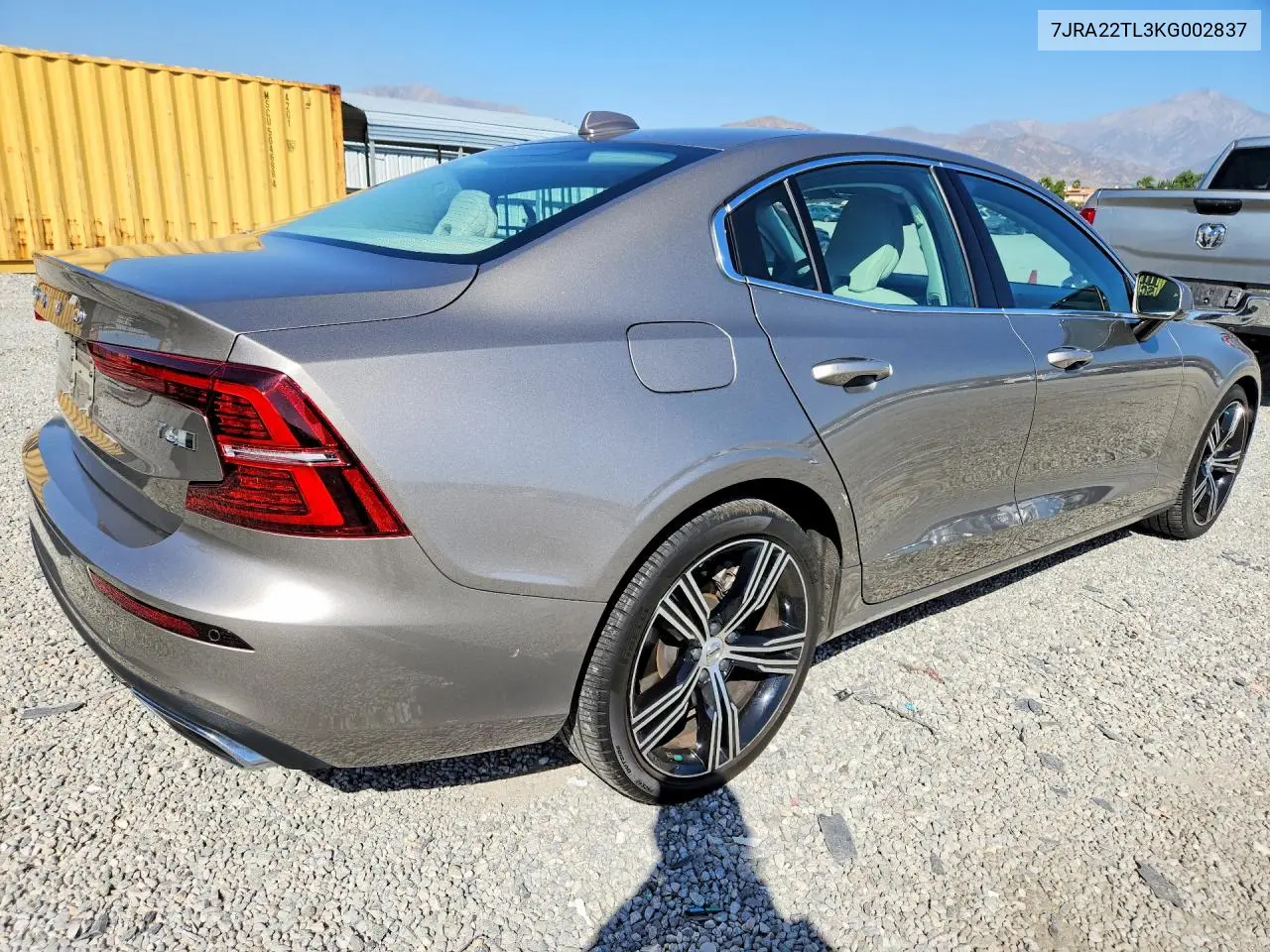 2019 VOLVO S60 VIN 7JRA22TL3KG002837 — фото 3