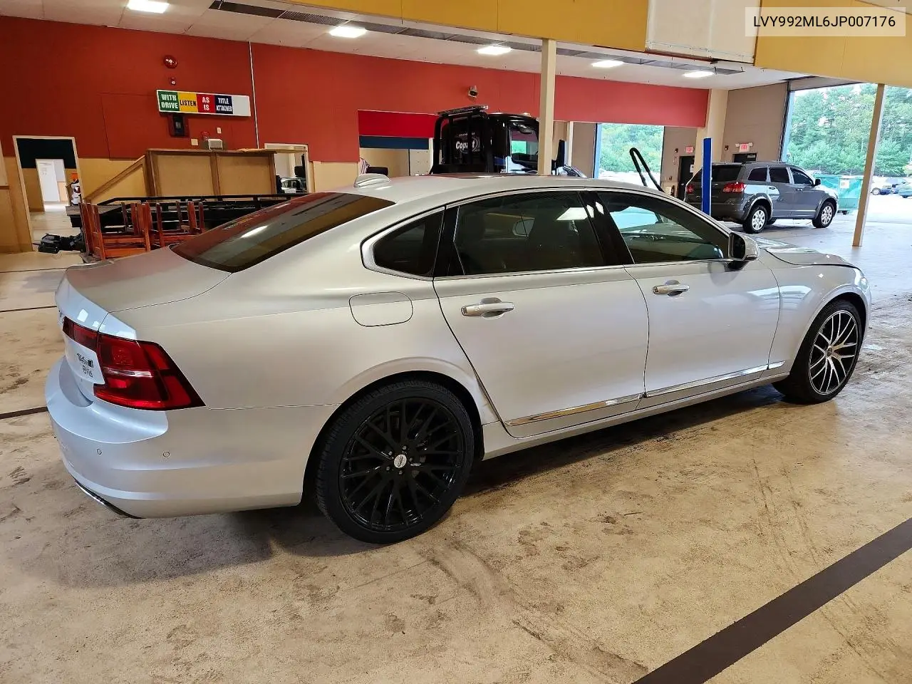 2018 VOLVO S90 VIN LVY992ML6JP007176 — фото 3