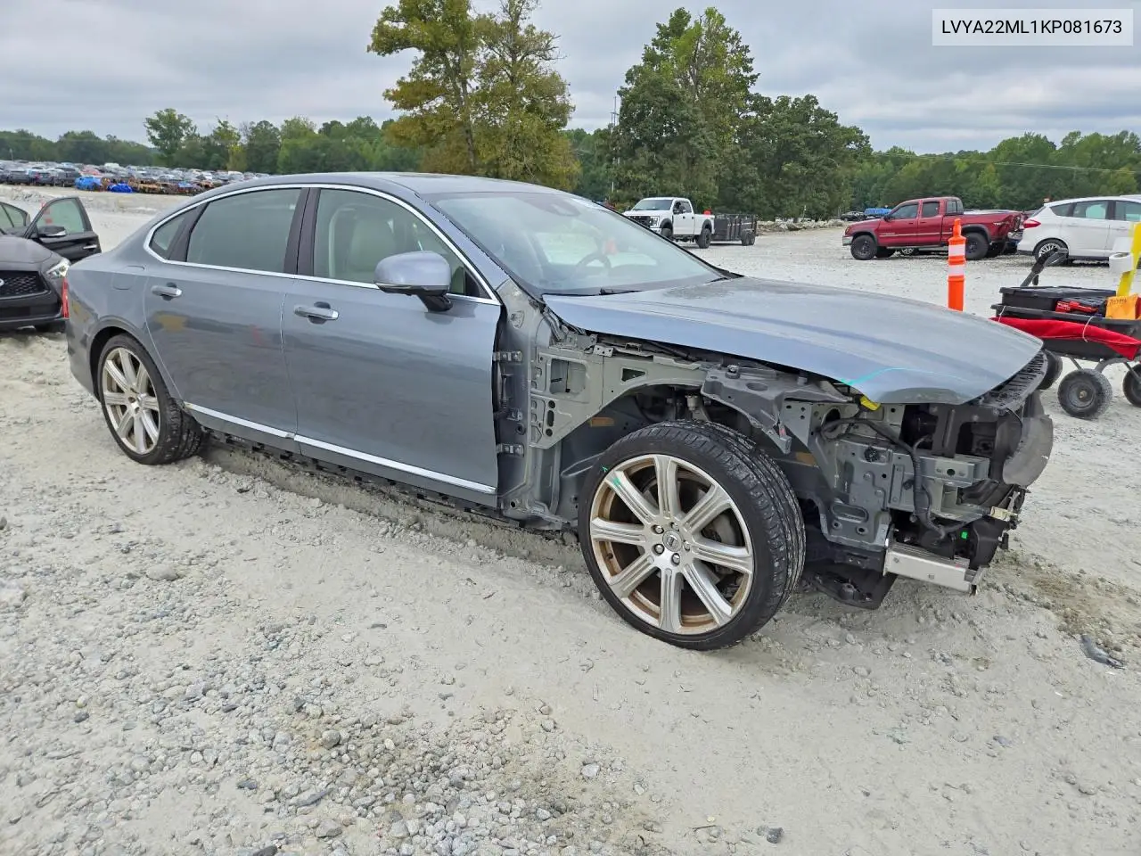 2019 VOLVO S90 VIN LVYA22ML1KP081673 — фото 4