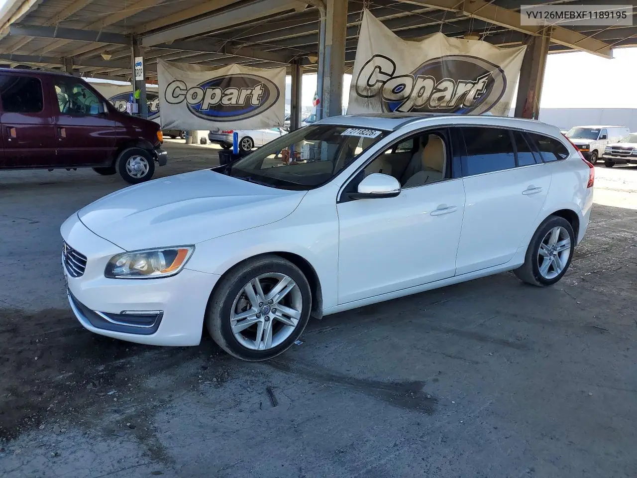 VOLVO V60 2015, VIN YV126MEBXF1189195