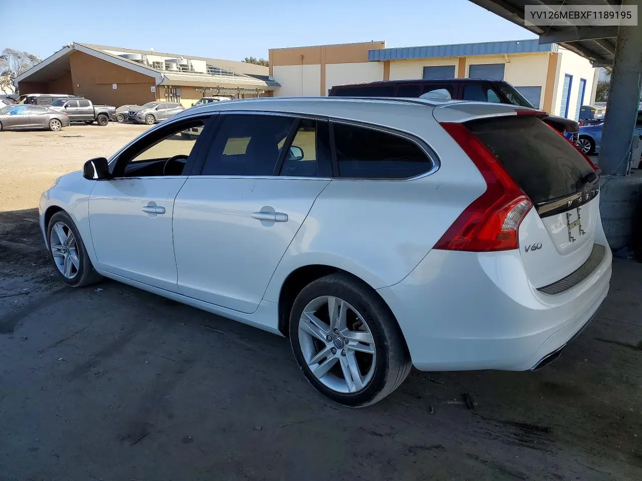 2015 VOLVO V60 VIN YV126MEBXF1189195 — фото 2