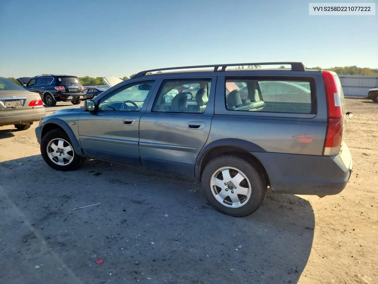 2002 VOLVO V70 VIN YV1S258D221077222 — фото 2