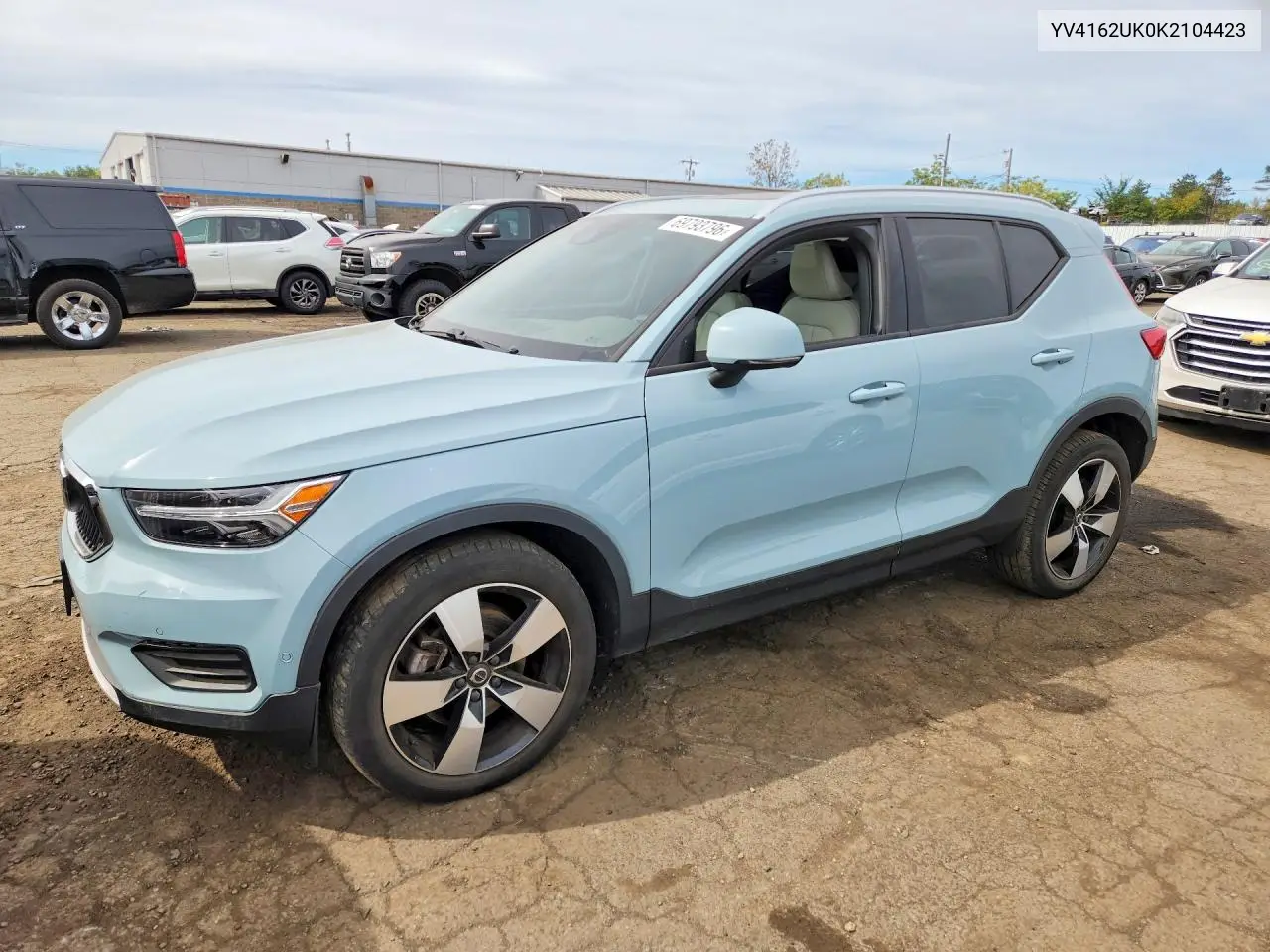 VOLVO XC40 2019, VIN YV4162UK0K2104423