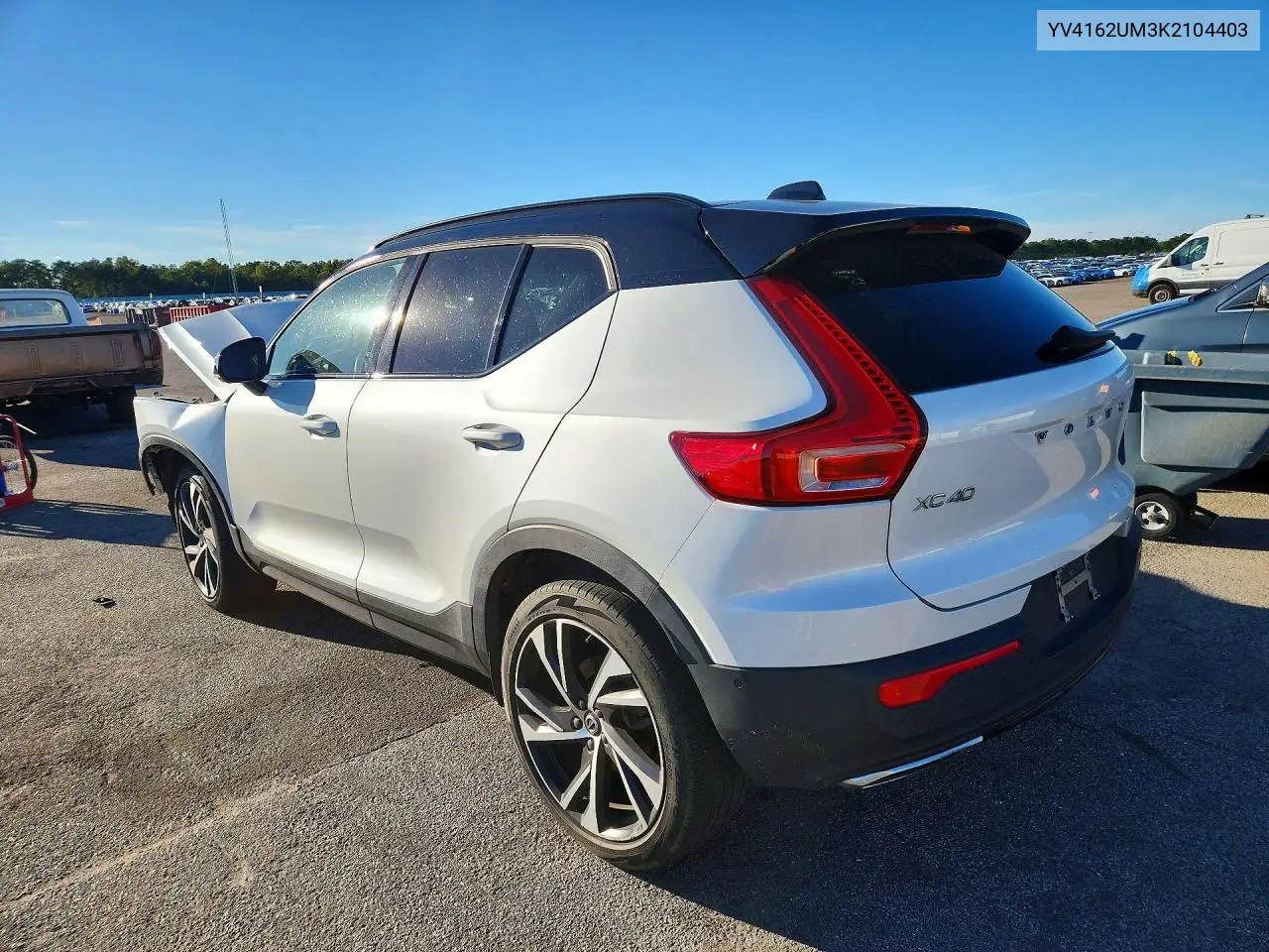 2019 VOLVO XC40 VIN YV4162UM3K2104403 — фото 2