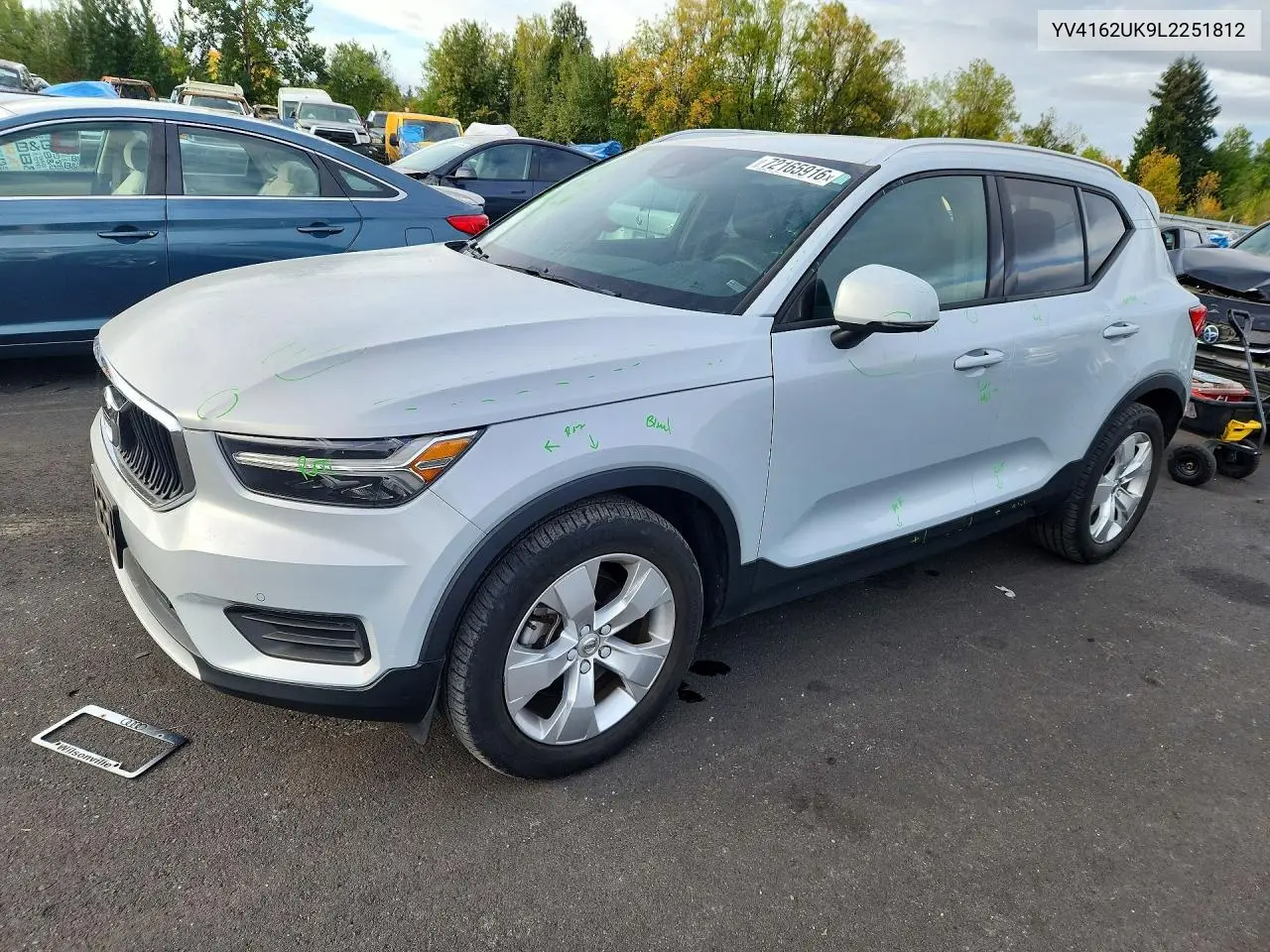 VOLVO XC40 2020, VIN YV4162UK9L2251812