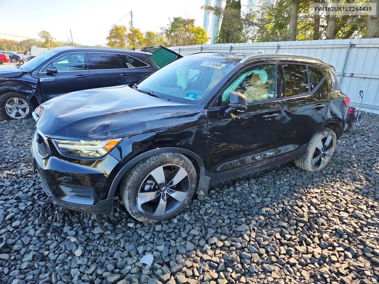VOLVO XC40 2020, VIN YV4162UK1L2264439