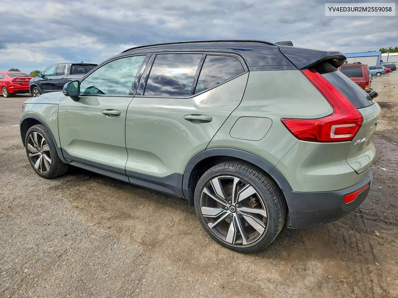 2021 VOLVO XC40 VIN YV4ED3UR2M2559058 — фото 2
