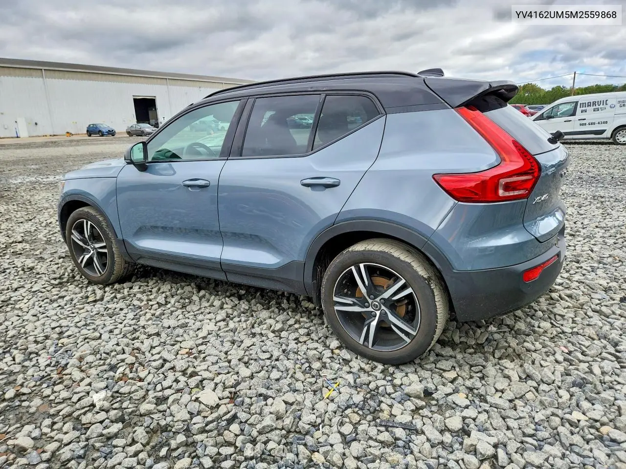 2021 VOLVO XC40 VIN YV4162UM5M2559868 — фото 2
