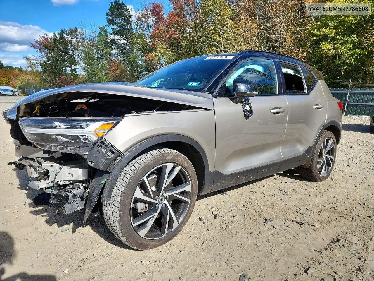 VOLVO XC40 2022, VIN YV4162UM5N2786608