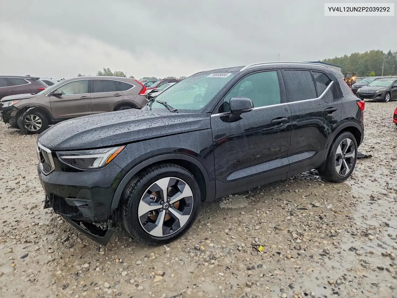 VOLVO XC40 2023, VIN YV4L12UN2P2039292