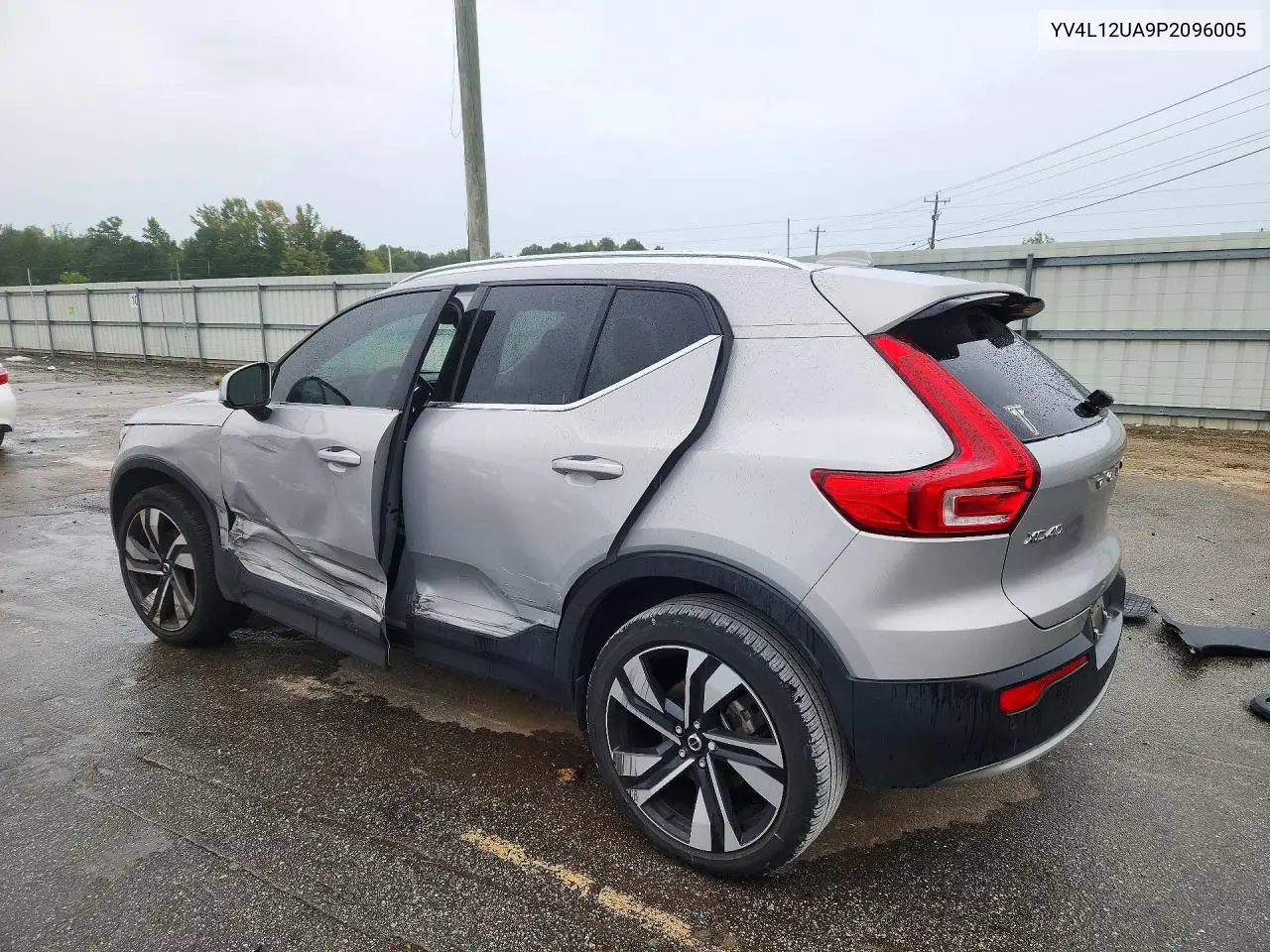 2023 VOLVO XC40 VIN YV4L12UA9P2096005 — фото 2