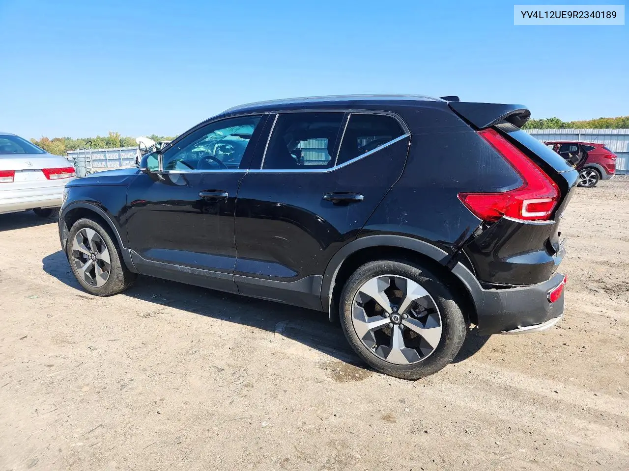 2024 VOLVO XC40 VIN YV4L12UE9R2340189 — фото 2