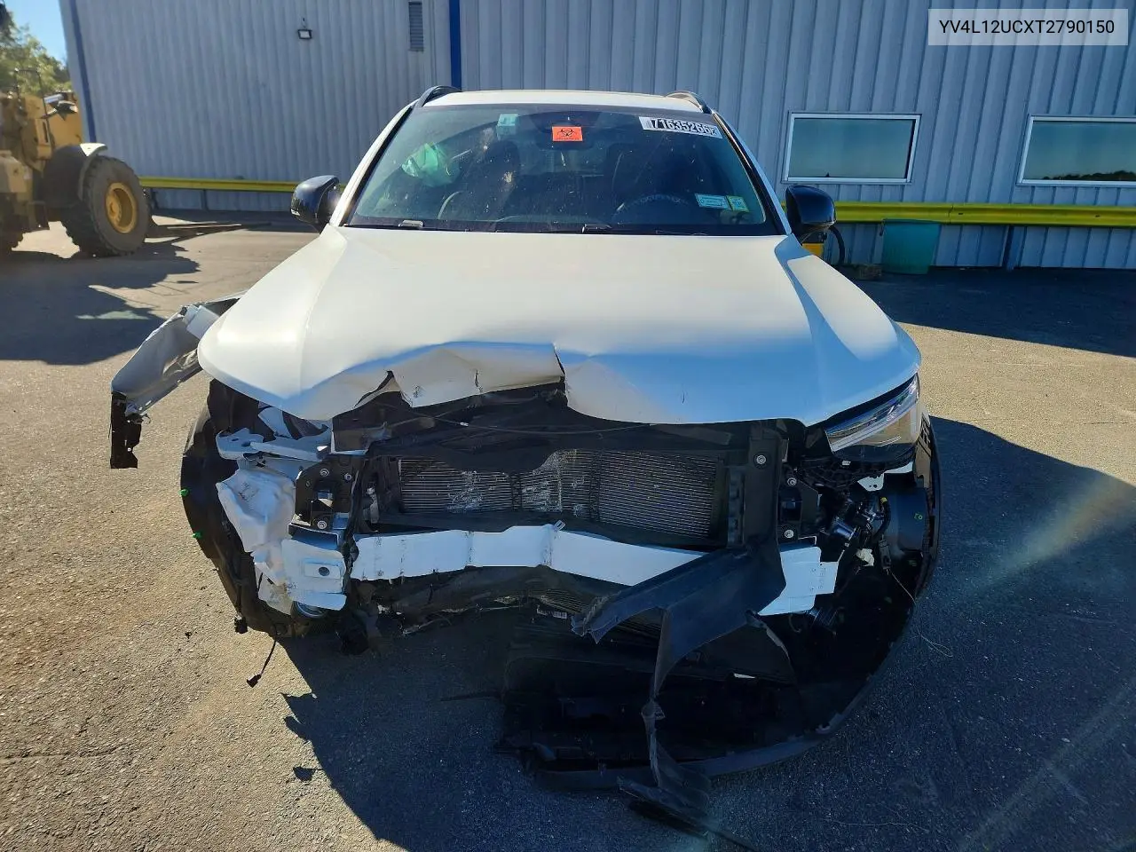 2026 VOLVO XC40 VIN YV4L12UCXT2790150 — фото 5