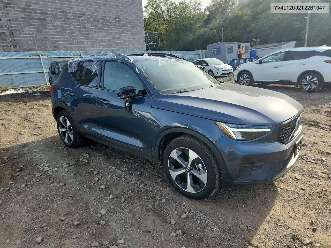 2026 VOLVO XC40 VIN YV4L12UJ2T22B1047 — фото 4
