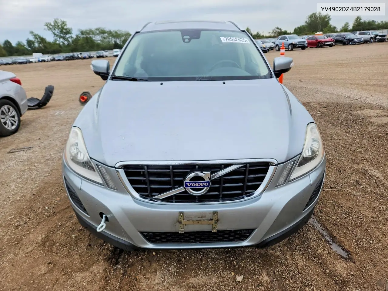 2011 VOLVO XC60 VIN YV4902DZ4B2179028 — фото 5