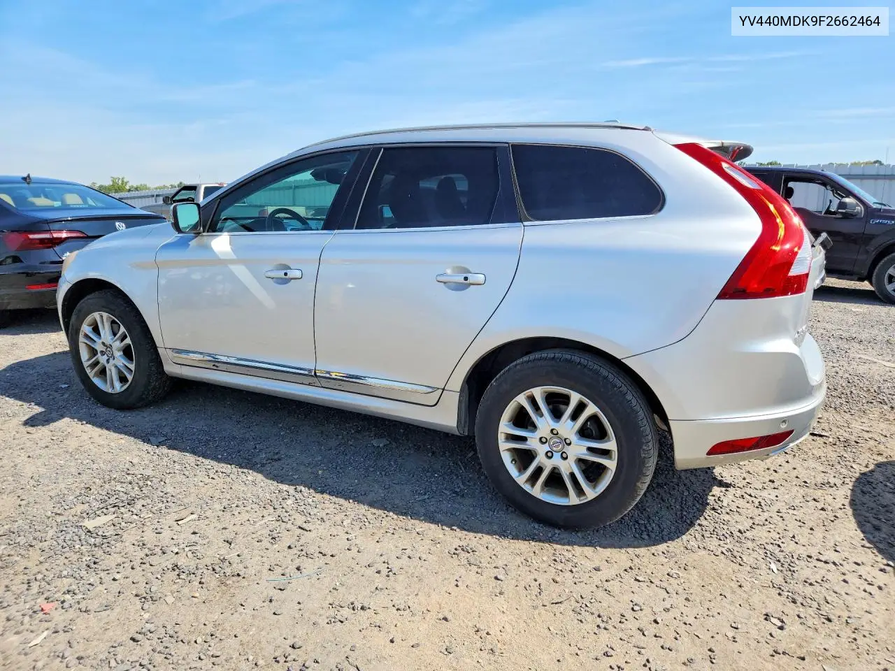 2015 VOLVO XC60 VIN YV440MDK9F2662464 — фото 2