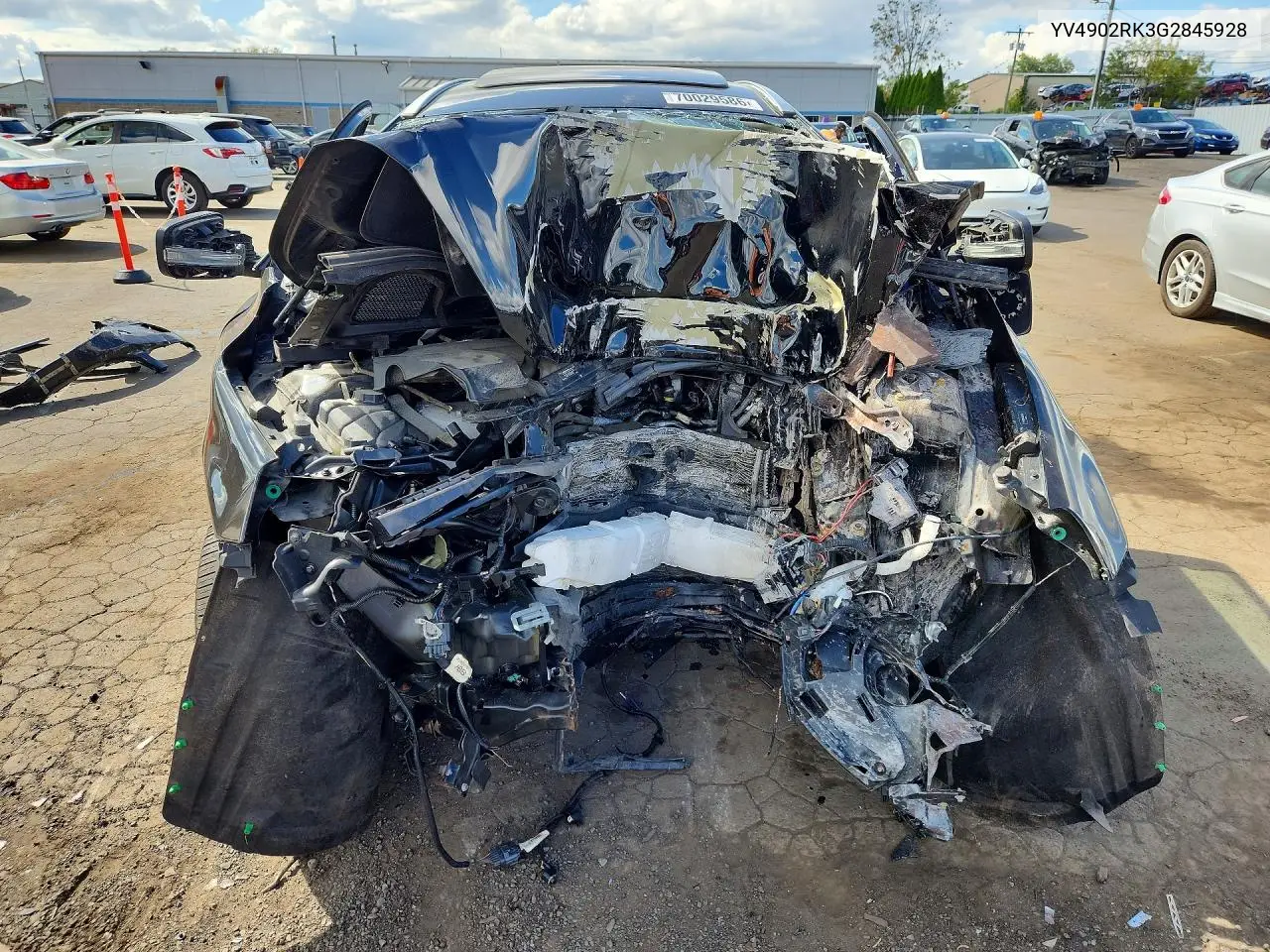 2016 VOLVO XC60 VIN YV4902RK3G2845928 — фото 5